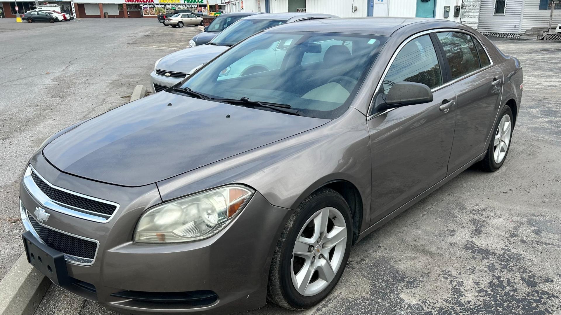 2011 BRONZE /TAN Chevrolet Malibu Fleet (1G1ZA5EU2BF) with an 2.4L L4 DOHC 16V FFV engine, 6-Speed Automatic transmission, located at 2710A Westlane Rd., Indianapolis, IN, 46268, (317) 291-2000, 39.885670, -86.208160 - Photo#1